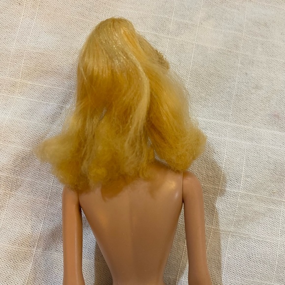Original 1960s blonde ponytail number four Barbie - Picture 5 of 7